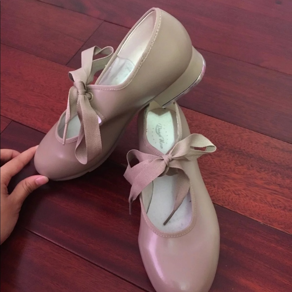 Bloch Tan Tap Shoes